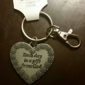 Brand New - Metal Heart Keychain w/engraved saying