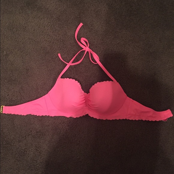 Scalloped pink Victoria's Secret bathing suit top