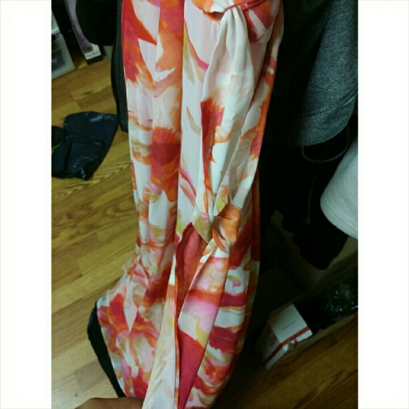 Floral Maxi Dress - Picture 3 of 3