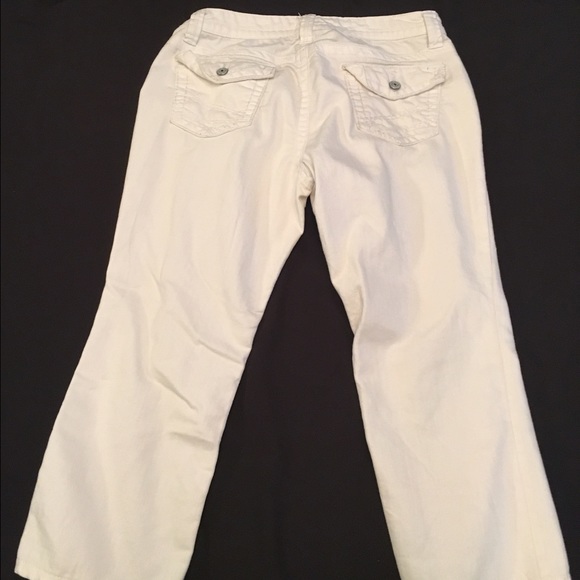 White Jean Capris