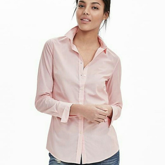 Banana Republic light Pink Shirt