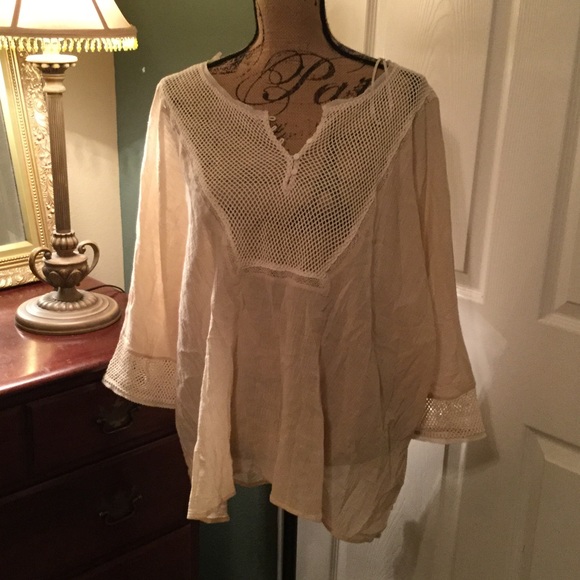 Hem& thread Tops - Hem & Thread cream colored Tunic