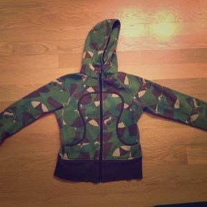 Lululemon hoodie!!!