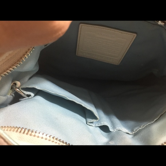 Coach - Picture 4 of 4