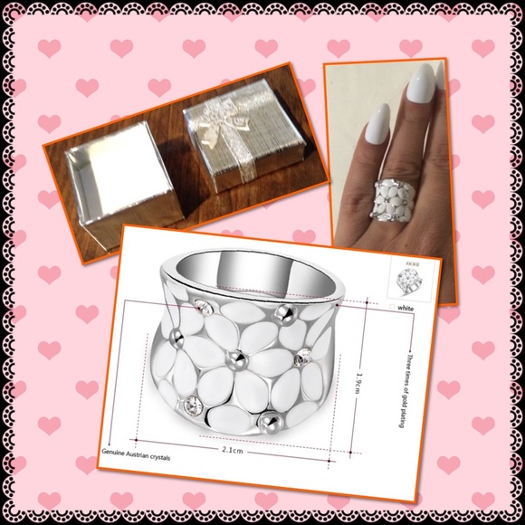 SALE ROXI White Gold Plated Austrian Crystal Ring - Picture 2 of 3