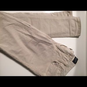 American eagle Corduroy pants!