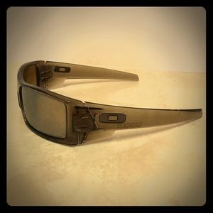 Oakley sunglasses titanium brown
