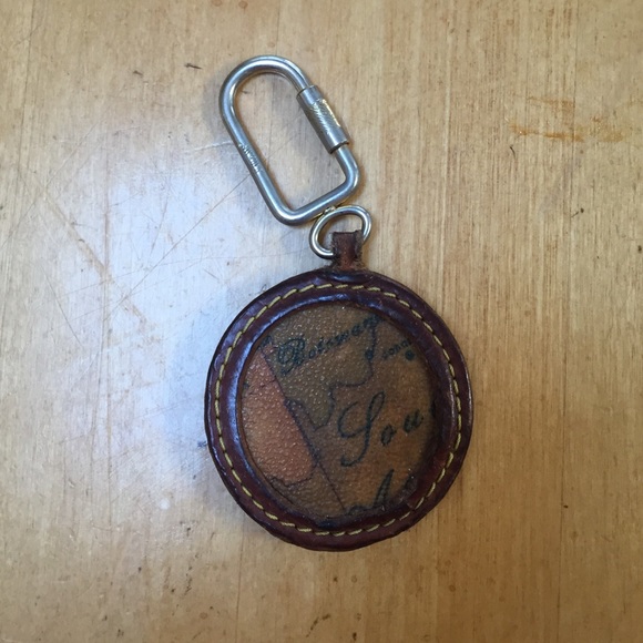Keychain - Picture 2 of 2