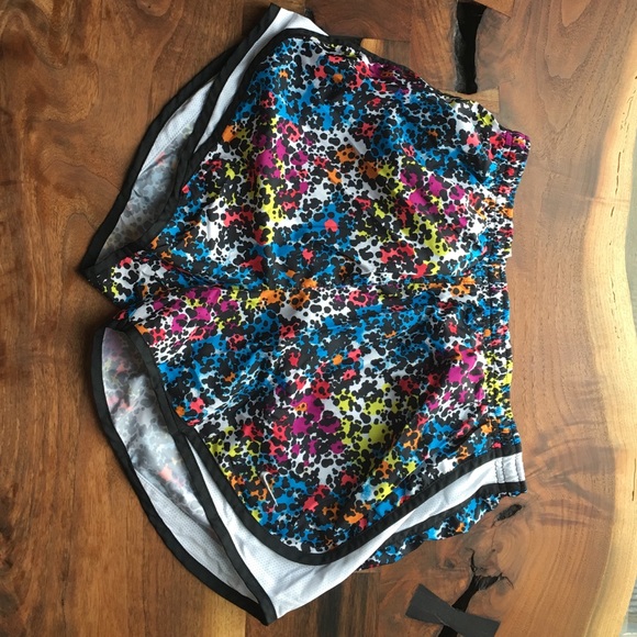 Nike drifit workout shorts