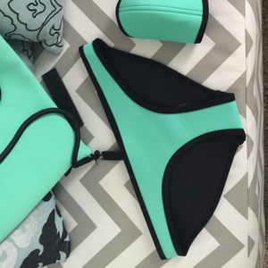 Triangl Winnie bottoms