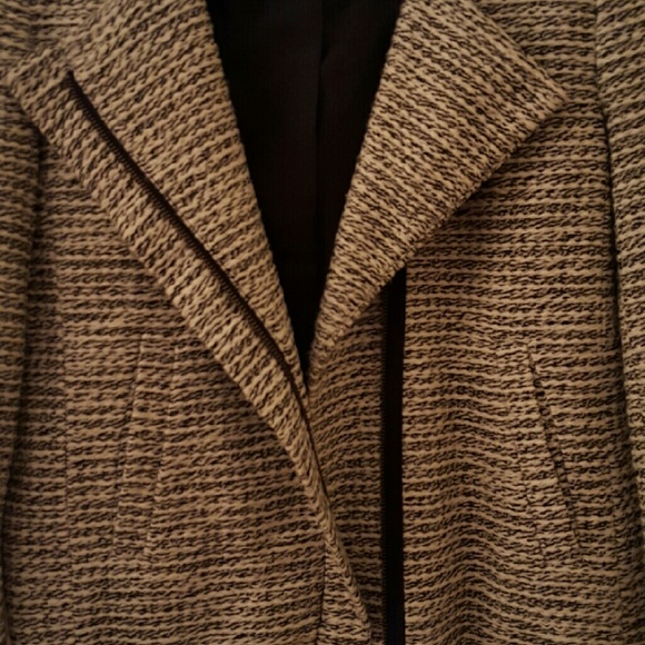 Ann Taylor LOFT blazer - Picture 3 of 4
