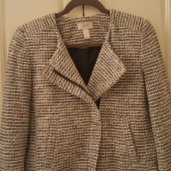 Ann Taylor LOFT blazer - Picture 4 of 4