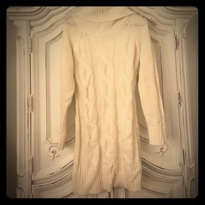 White cowl-neck knitted dress