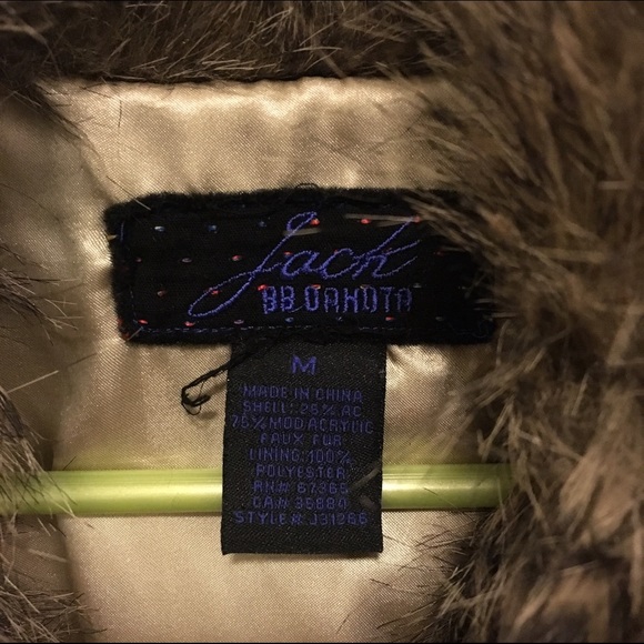 Fur Vest - Picture 2 of 3