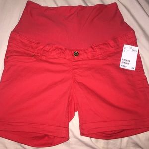 Maternity shorts
