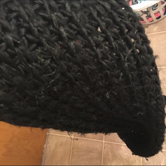 Gently used black infinity scarf - Picture 4 of 4