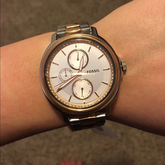 Fossil, Betsey Johnson, Marc Jacobs & more! - Picture 2 of 4