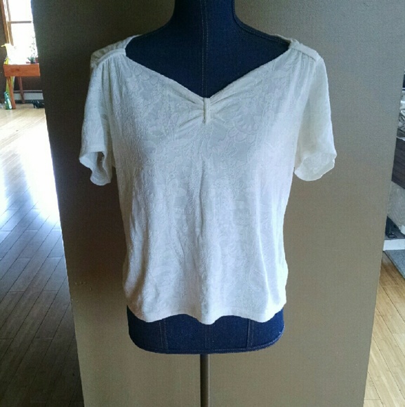 Textured top - Picture 1 of 4