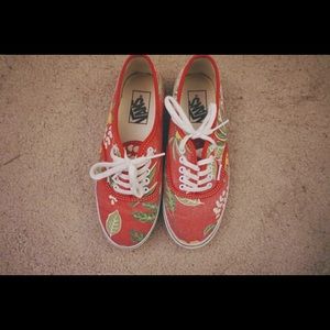 Vans Unisex Authentic Slim Van Doren Red Hawaiian