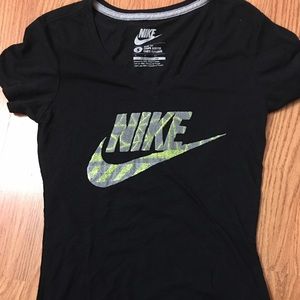 Nike T Shirt