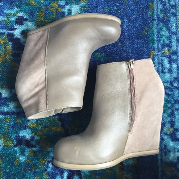 Dolce Vita wedge booties