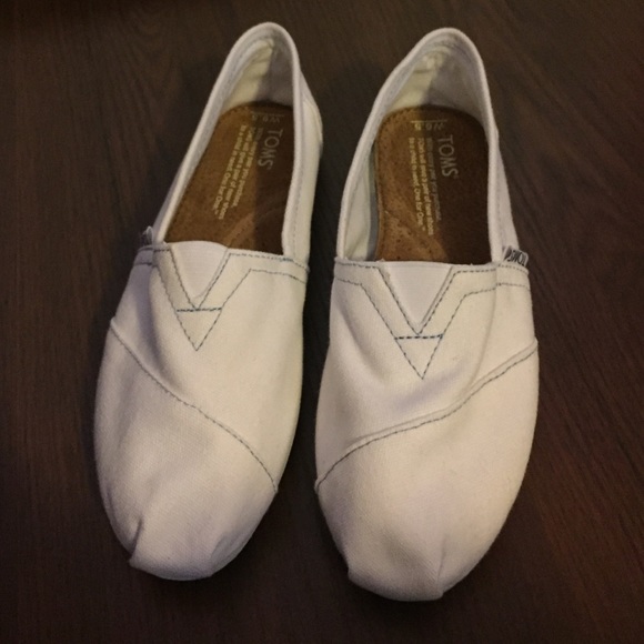 TOMS - White with blue stitching