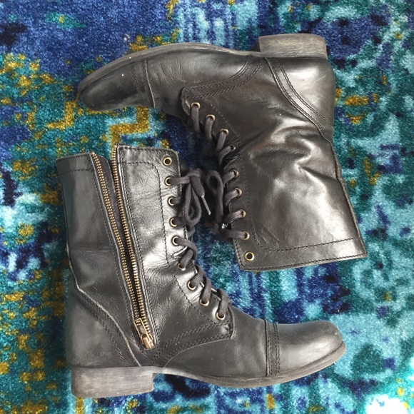 Steve Madden Moto boots
