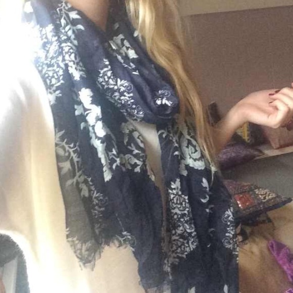 Navy Blue Patterned Scarf