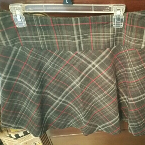 NY and Co. Plaid skirt size 14 preppy grunge