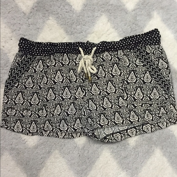 F21 shorts