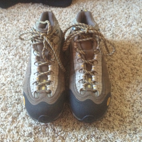 Oboz Hiking Boots, never worn