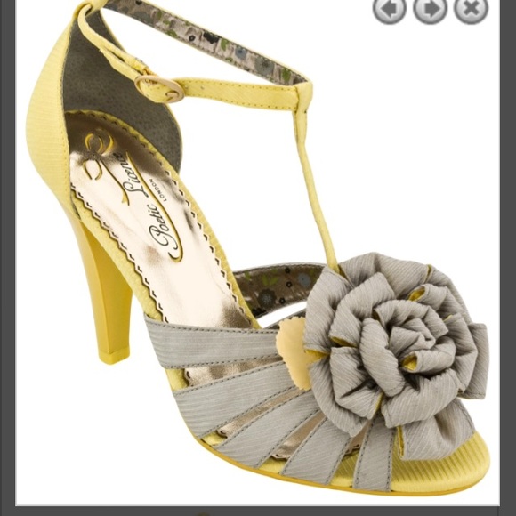 Poetic Licence (Modcloth) Exclusive Delight heels