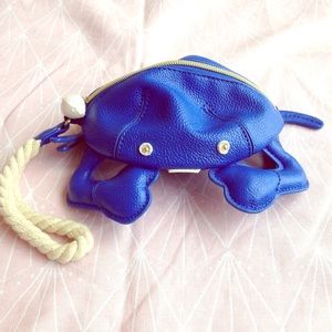 Betsy Johnson Blue Crab Clutch Wristlet NWOT