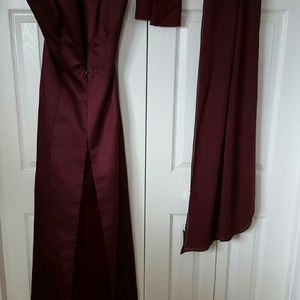 Gown (size 13/14) cape, gloves, purse, size 8 shoe