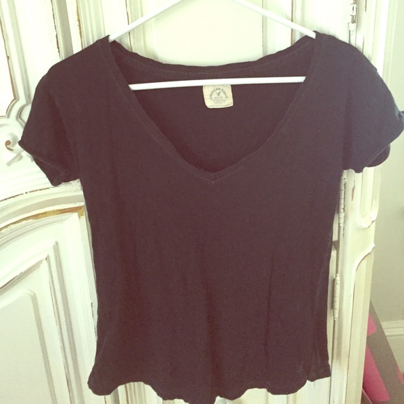 American Eagle short sleeve tee!