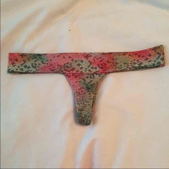 Stone fox bottoms