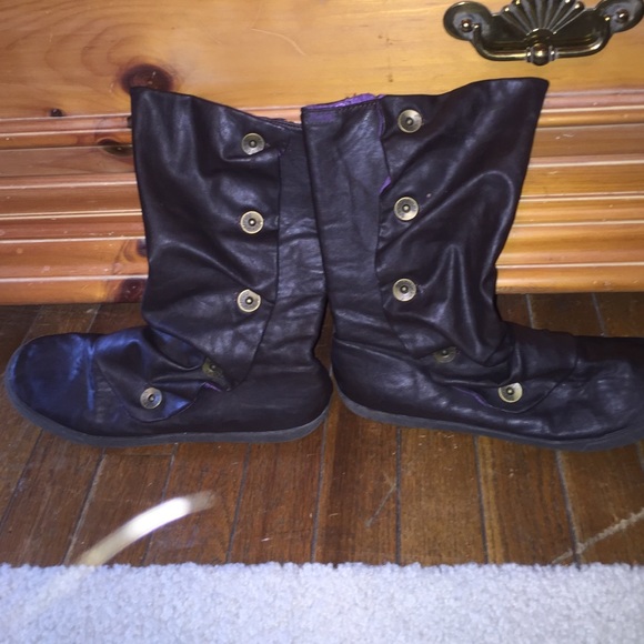 Blowfish boots
