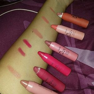 No trades Tarte Kiss and belle lipsurgence lip set