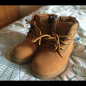 Toddler boots