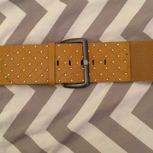 Adjustable sized belt
