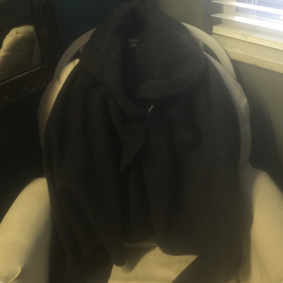 Ralph Lauren Gray poncho, large purple Checker