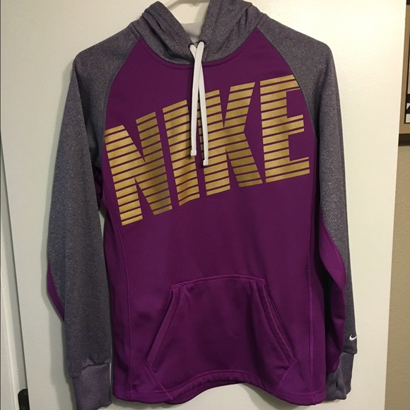 Nike Therma-fit sweater