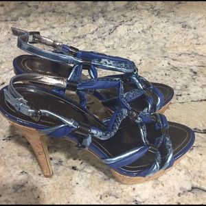 Guess woman sandal
