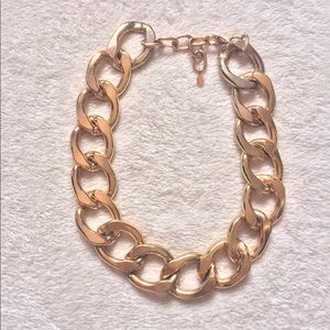 Gold 80's link chain necklace