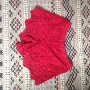 Size M - Red crochet shorts from Francescas