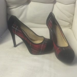 Gianni Bini Platform high heels