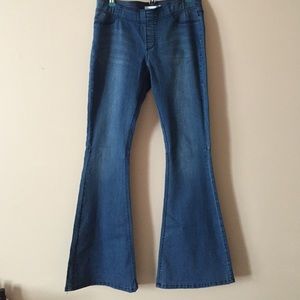 Kenneth Cole jeans