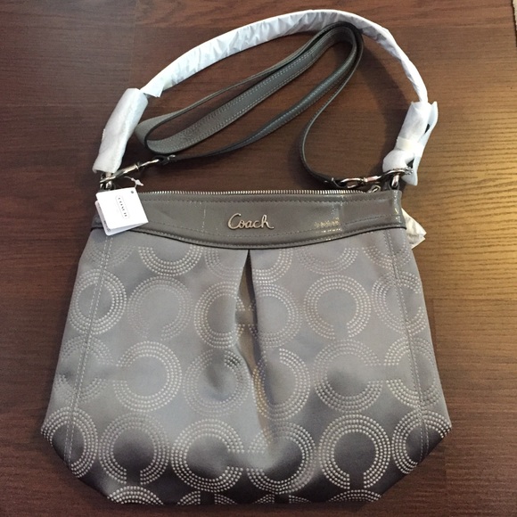 COACH ASHLEY DOTTED OP ART HIPPIE Messenger - Picture 1 of 4