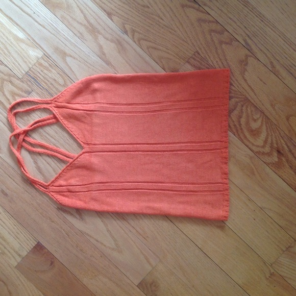 ⬇️⬇️Orange Top