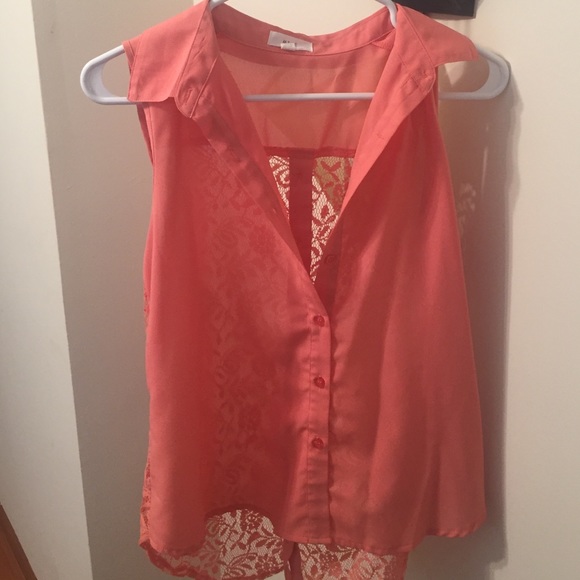 Super cute lace top